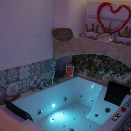 C'Era Una Volta Relax Алтамура Екстериор снимка